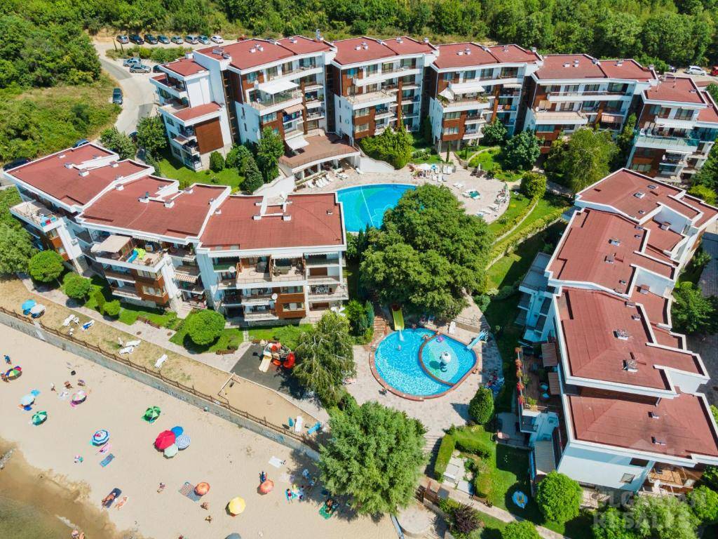 Апартамент на първа линия, изглед към морето, комплекс „Messambria Fort Beach“ ID: 6281 - Снимка 10