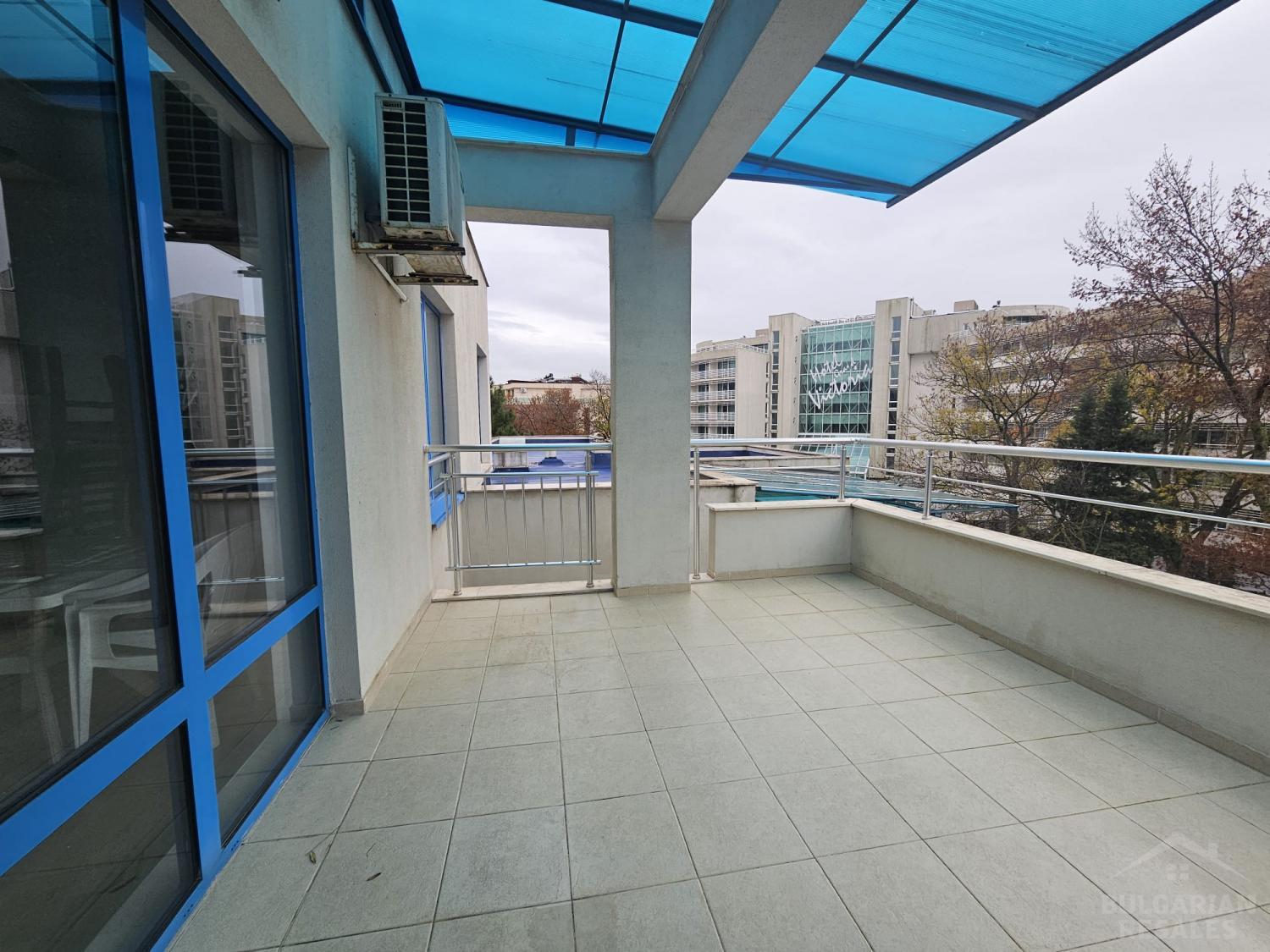 Станете собственик на просторен апартамент на брега на морето ID: 4589 - Снимка 21