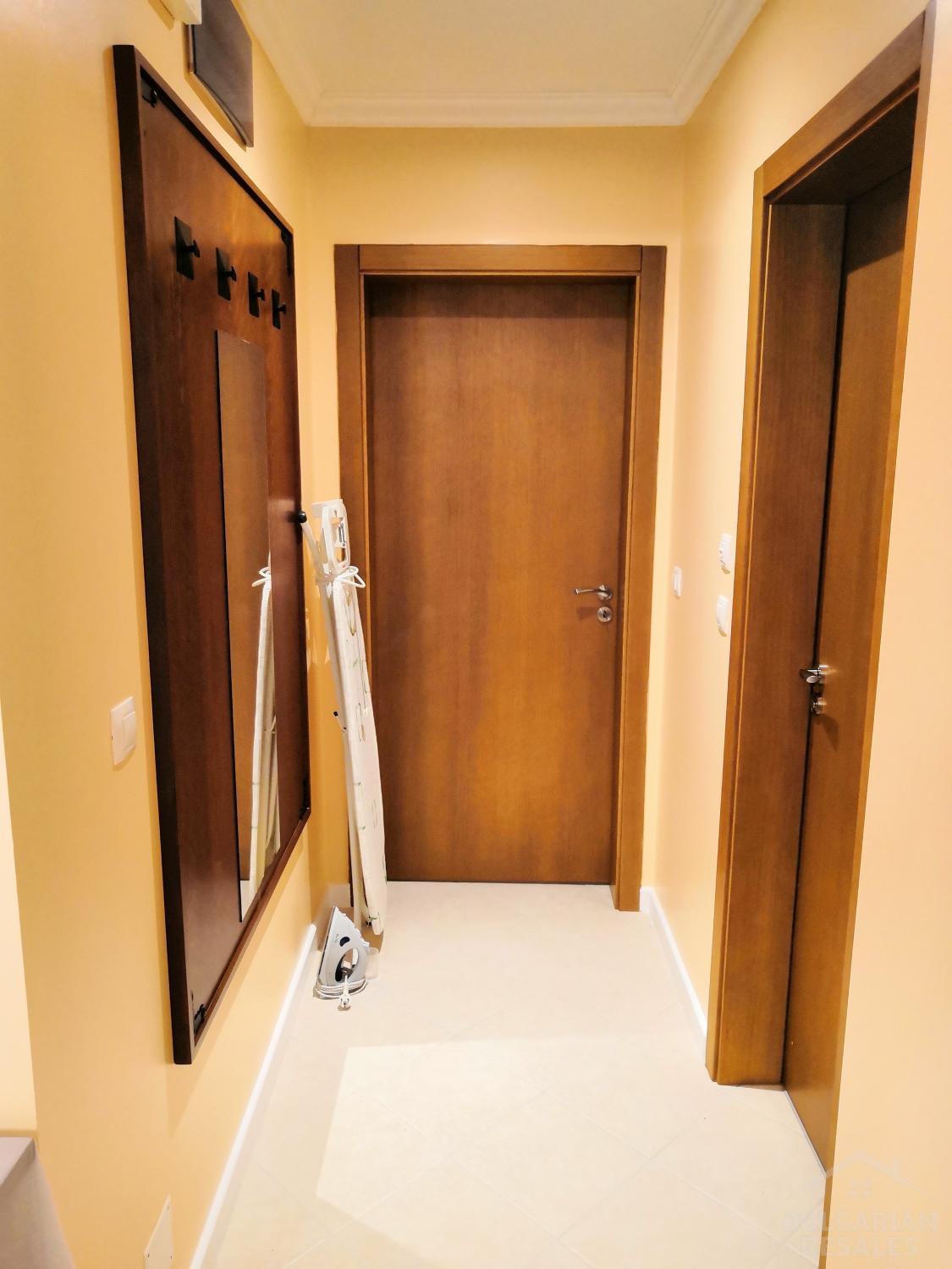 Apartment with a large balcony overlooking the sea complex Santa Marina ID: 2318 - Photo 4