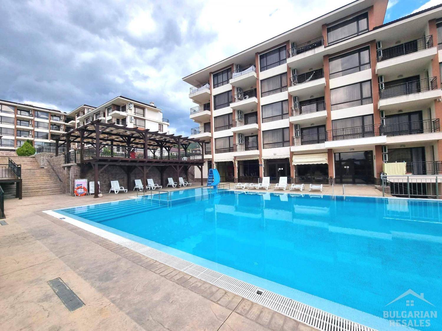 Ready-to-move-in studio for a comfortable vacation, excellent location in Sveti Vlas ID: 5965 - Photo 1