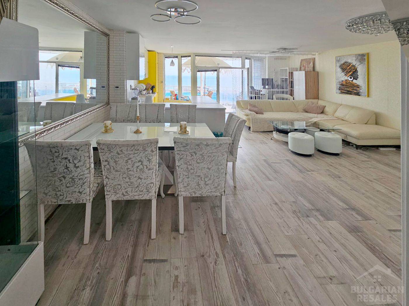 Výhľad na more, moderná rekonštrukcia, 2 spálne, komplex „Oasis“, Ravda ID: 6072 - Фото6