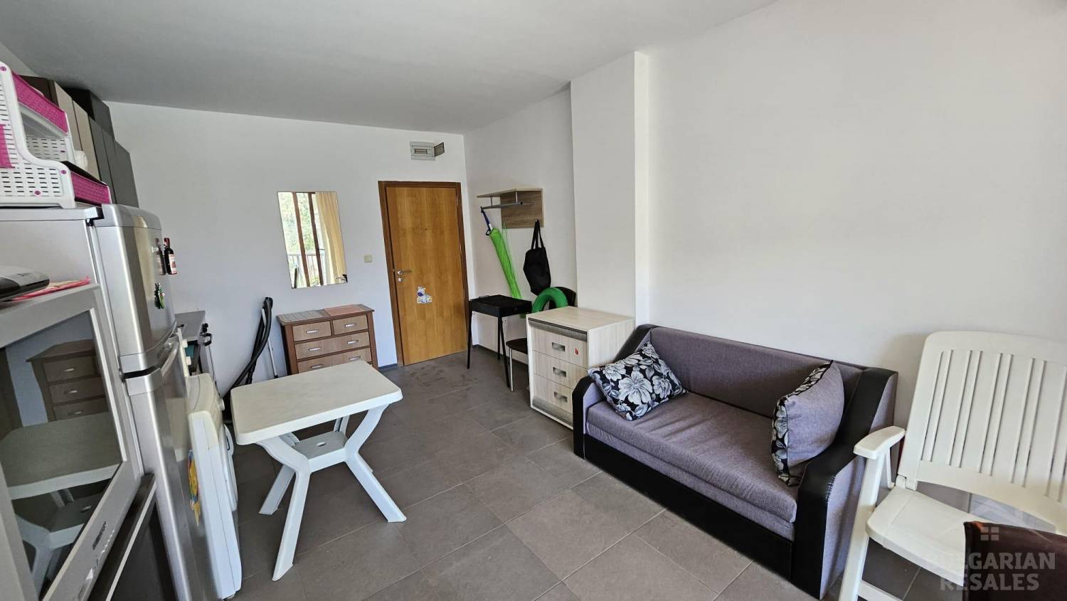 Pool View, Low Maintenance Fees, Apartment in “Sunny View North” ID: 6357 - Photo 2