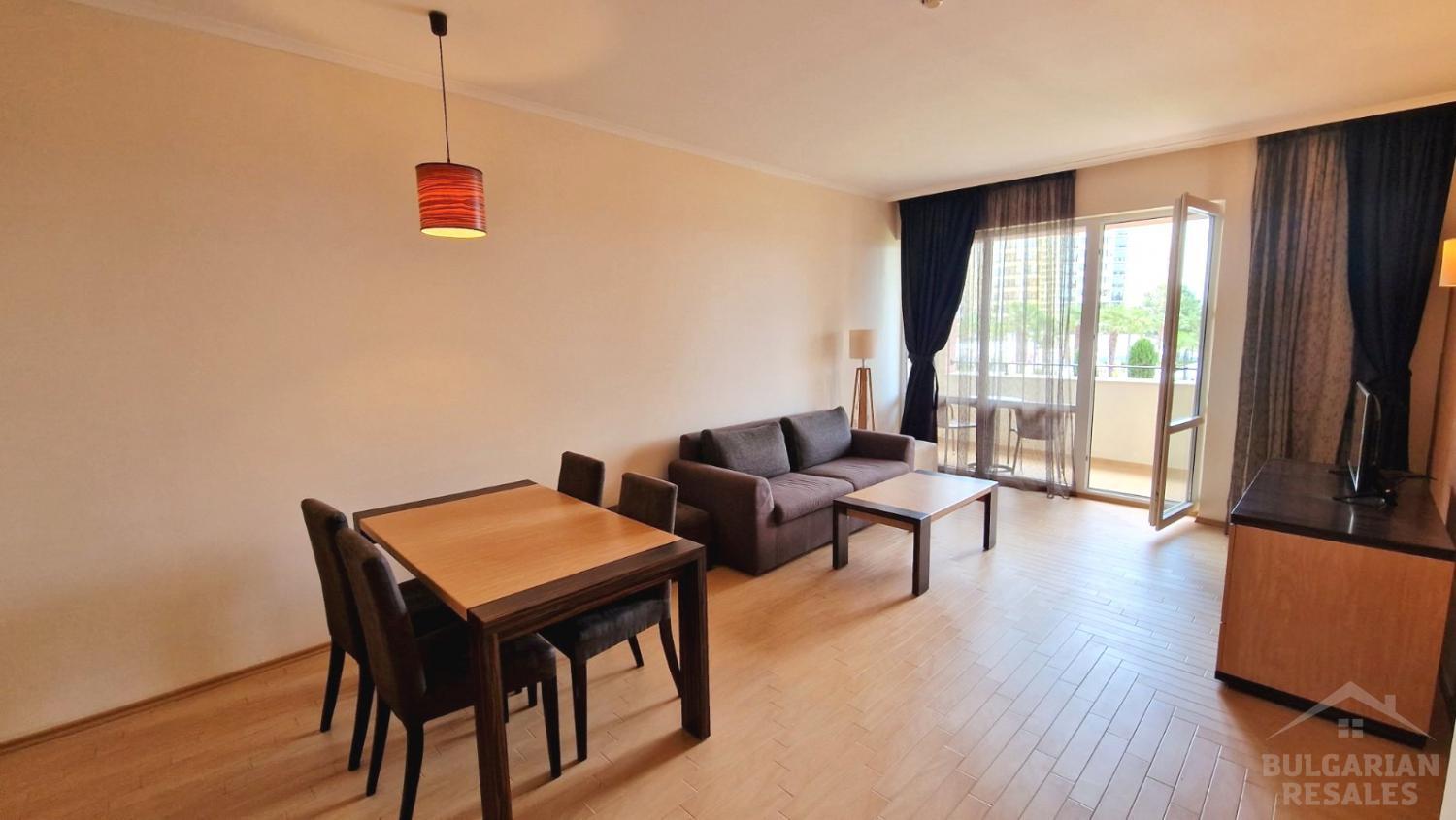 Первая линия! Комплекс с огромной территорией ID: 3874 - Фото 5