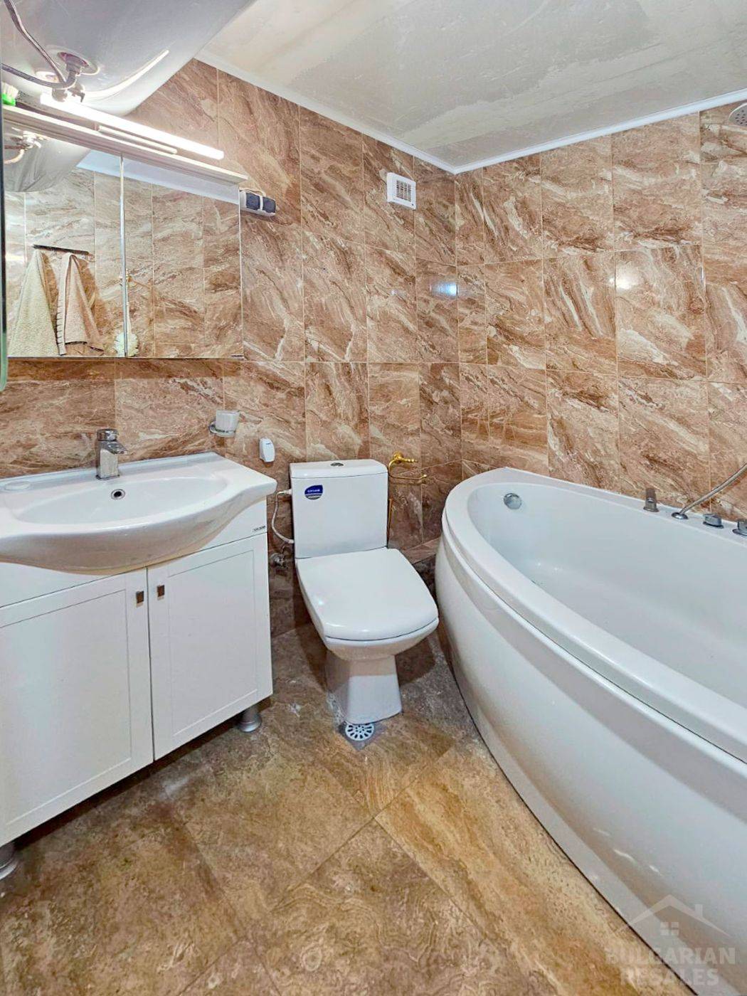 Výhľad na more, moderná rekonštrukcia, 2 spálne, komplex „Oasis“, Ravda ID: 6072 - Фото11