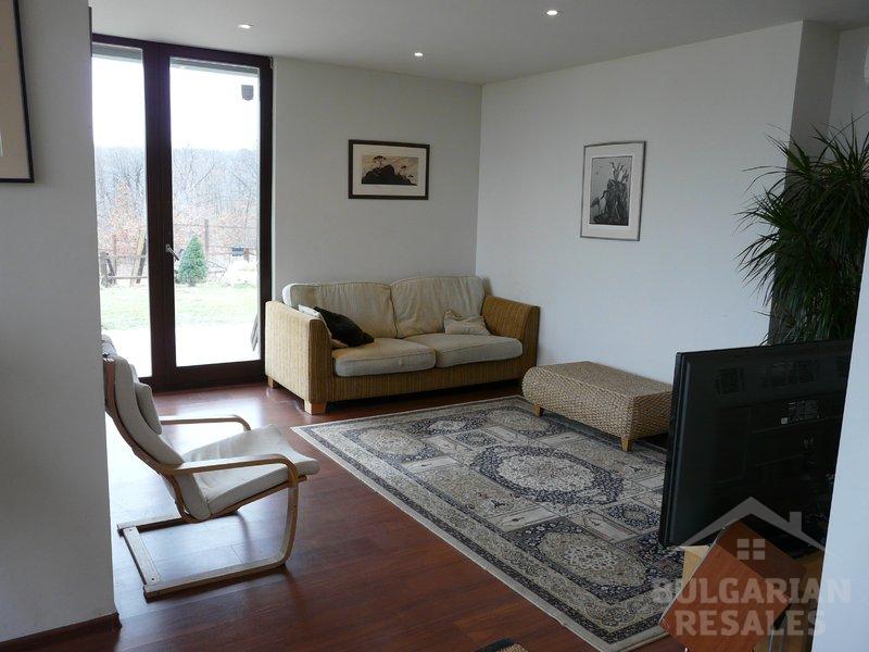 Вила за постоянно пребиваване ID: 875 - Снимка 5