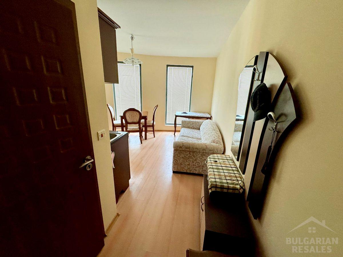 Евтин двустаен апартамент в добър квартал ID: 5786 - Снимка 2