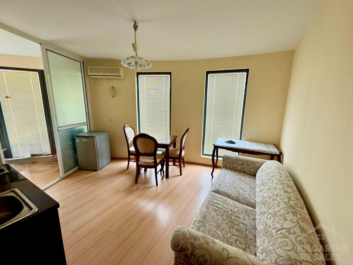 Евтин двустаен апартамент в добър квартал ID: 5786 - Снимка 3