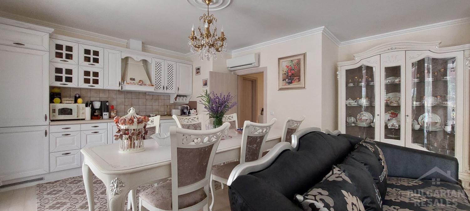 Townhouse 100 metres from the beach in a prestigious area of the city ID: 3699 - Photo 9