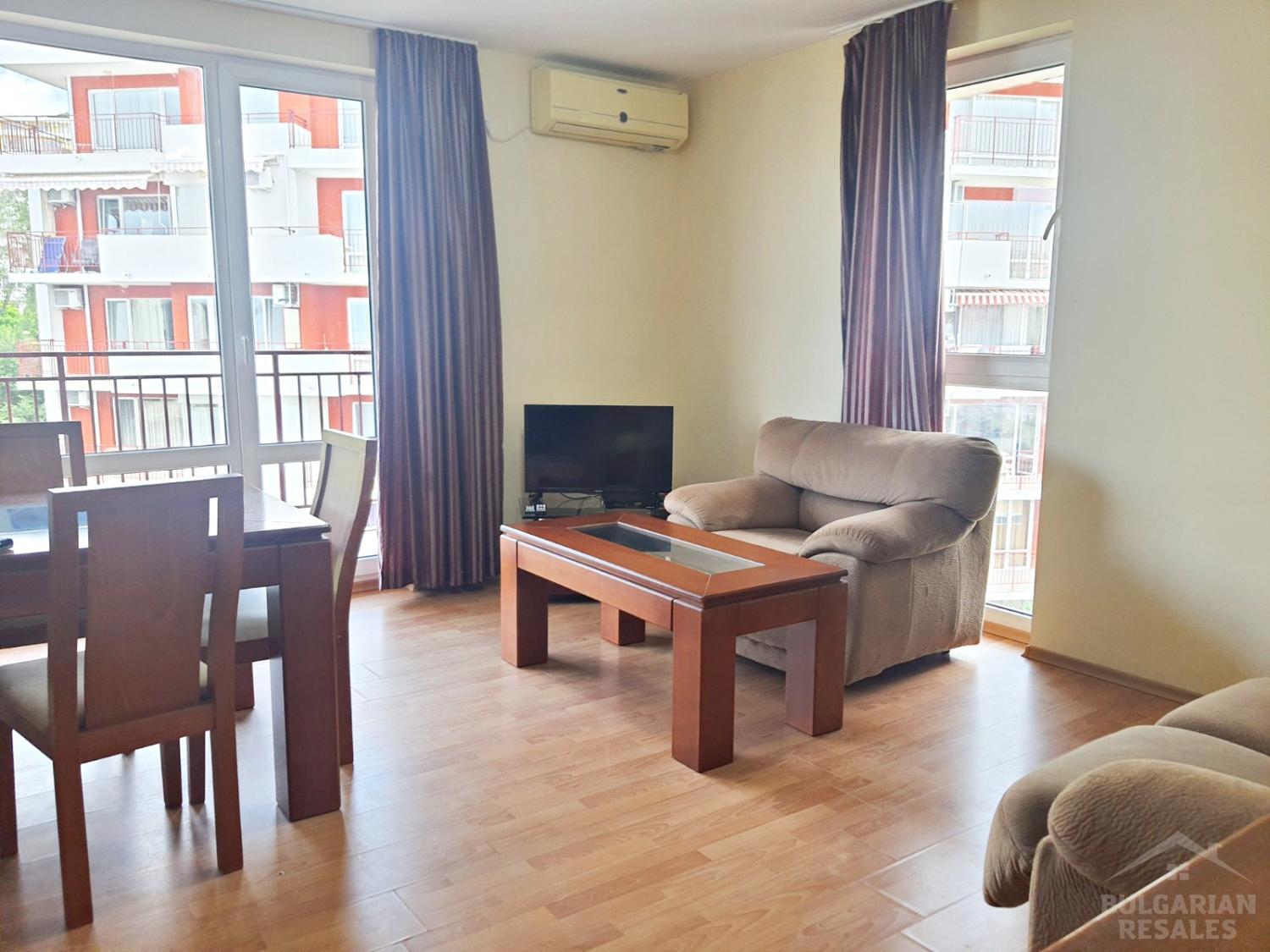 Super bargain! Flat in the complex on the first line ID: 3706 - Photo 3