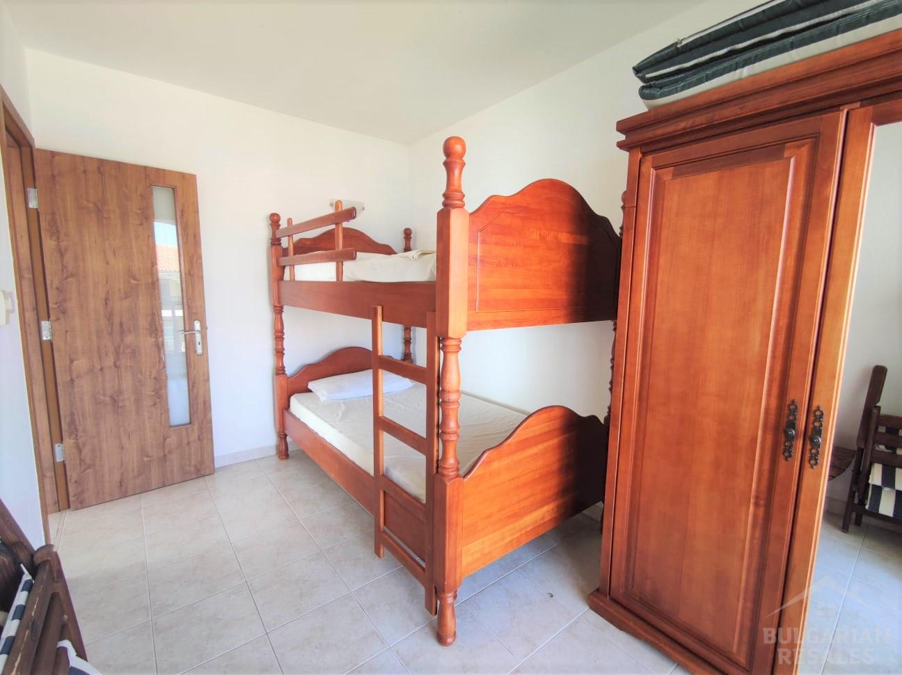 4 rooms with frontal sea view  ID: 1815 - Photo 10