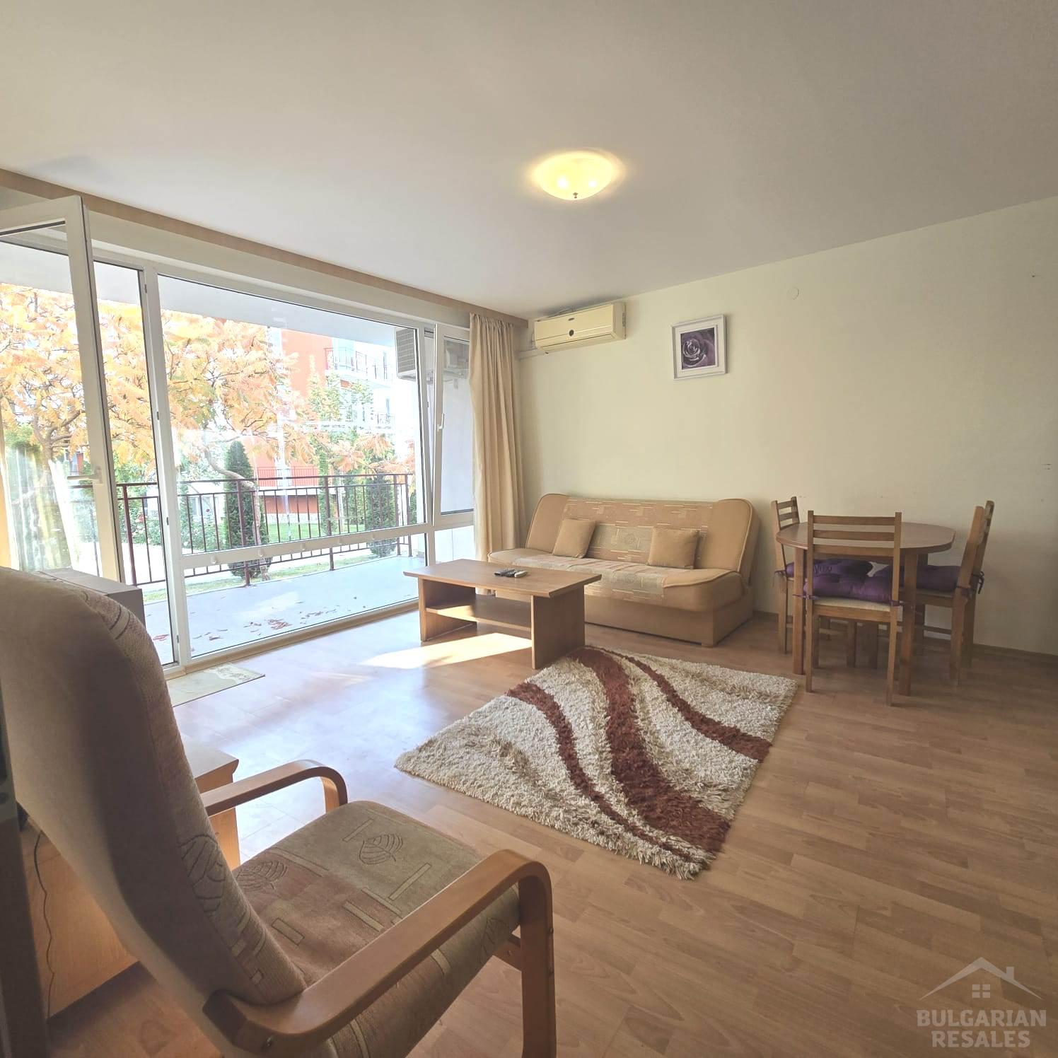 Апартамент с изглед към басейна в комплекса на първа линия ID: 4542 - Снимка 4