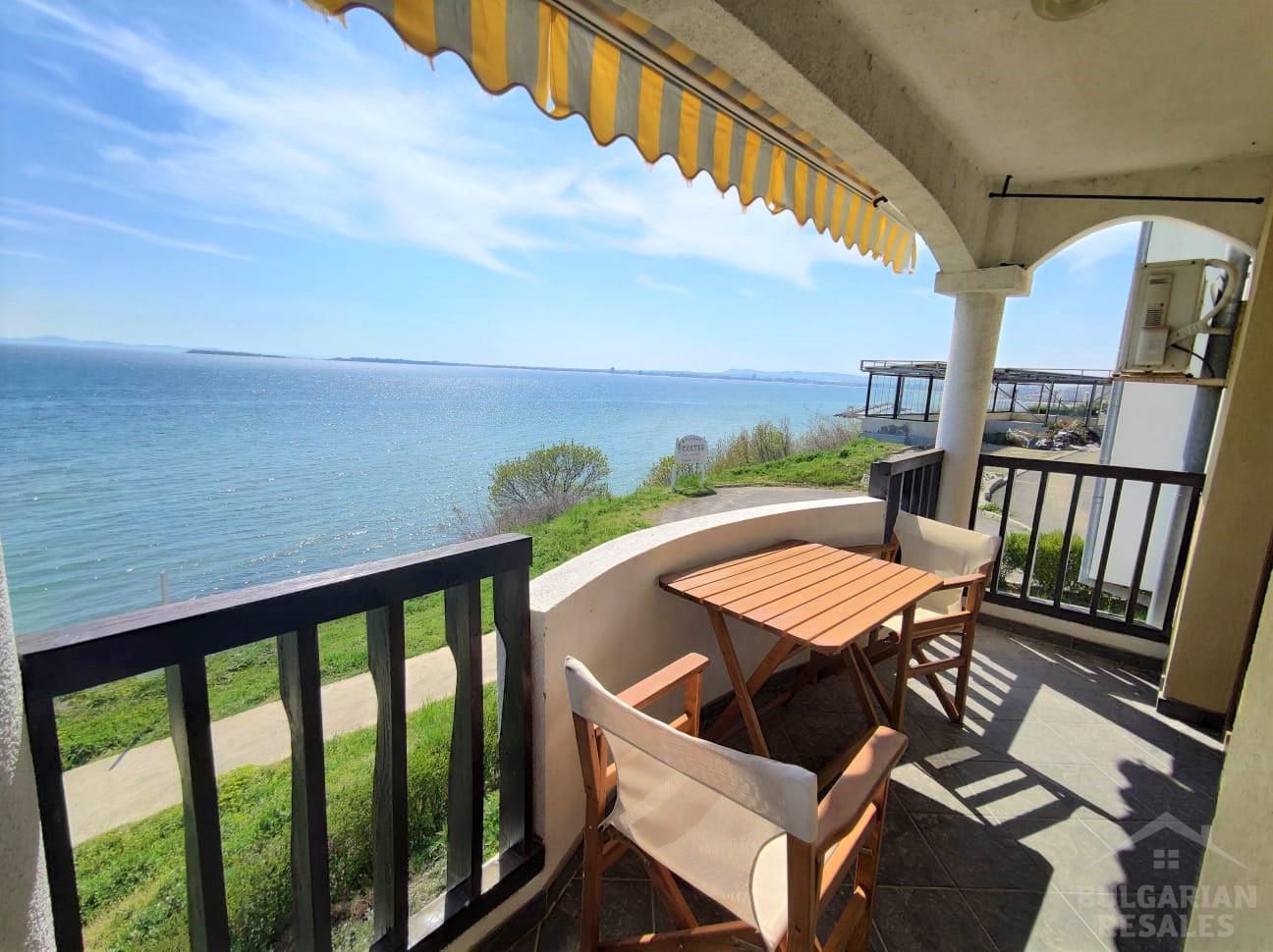 4 rooms with frontal sea view  ID: 1815 - Photo 5