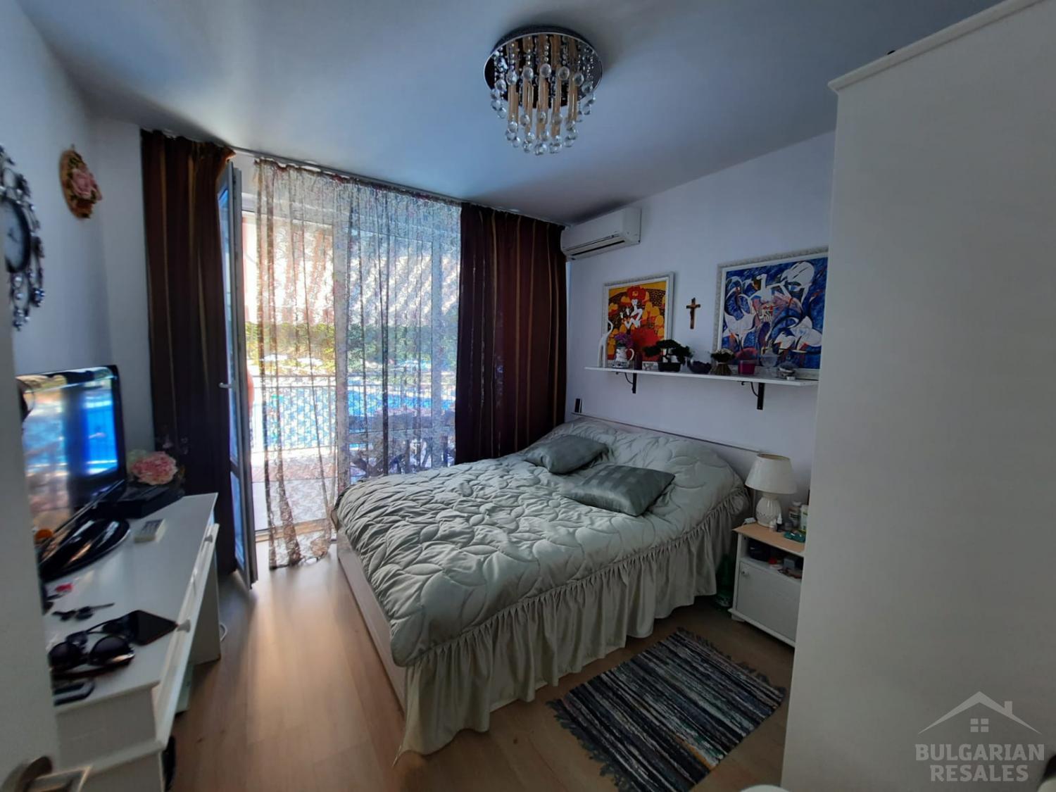 Апартамент с изглед към басейна и морето в Blue Bay Palace ID: 2042 - Снимка 8