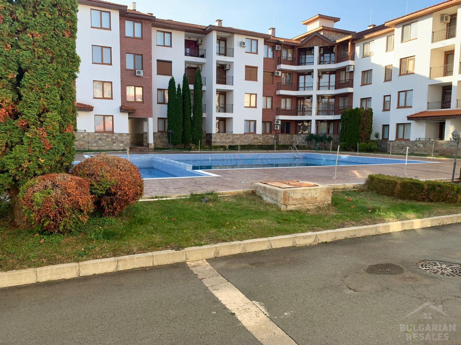 Апартамент на партерния етаж с изглед към басейн ID: 2325 - Снимка 8