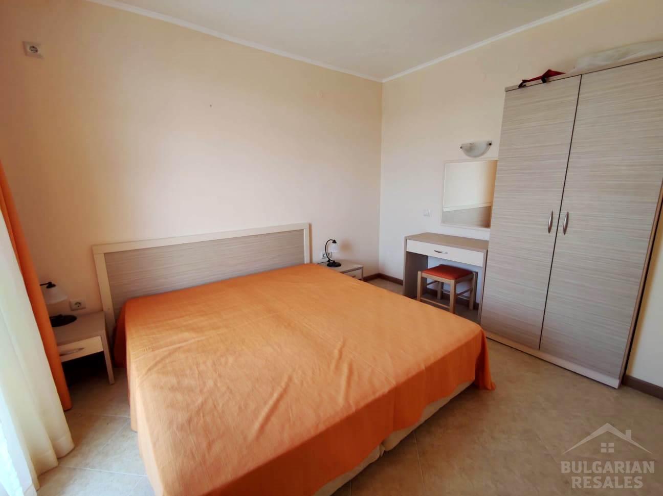 Mieszkanie z dużym tarasem i widokiem na basen ID: 1955 - Фото7