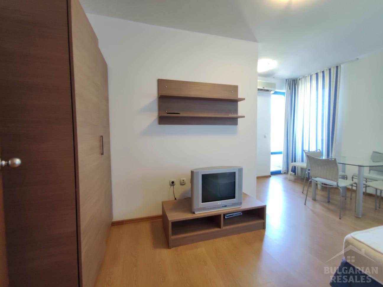 Spacious studio in the complex by the sea Exelsior ID: 1852 - Photo 3