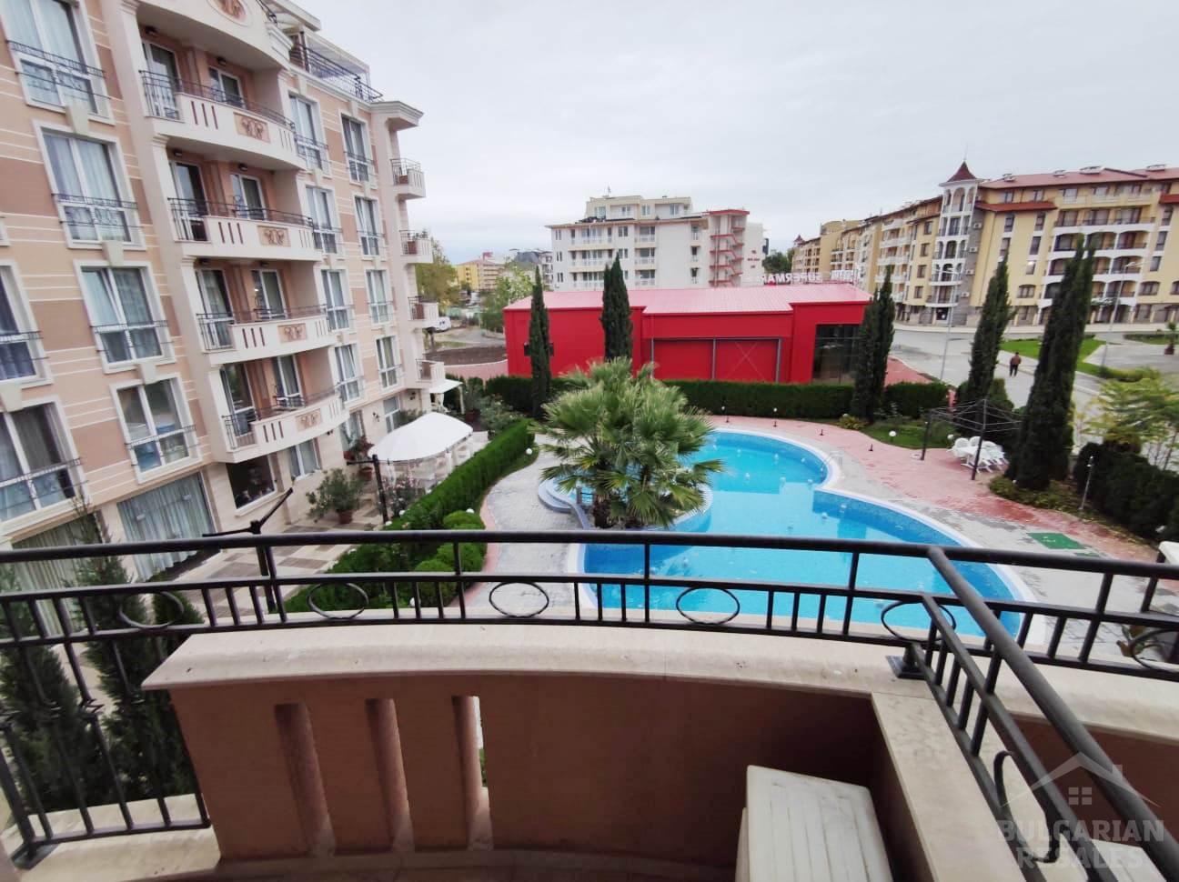 Студио с изглед към плувния басейн в луксозен комплекс ID: 1596 - Снимка 8