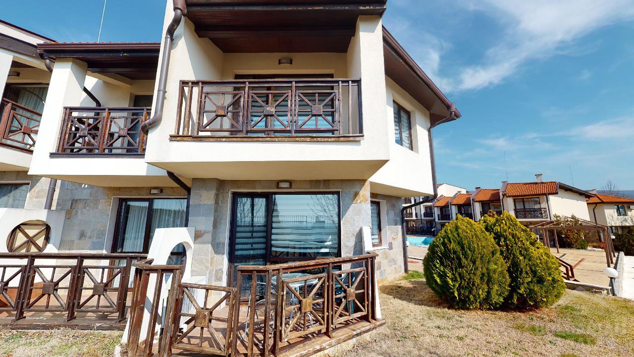 Tania kamienica w kompleksie Imperial Heights ID: 1831 - Фото1