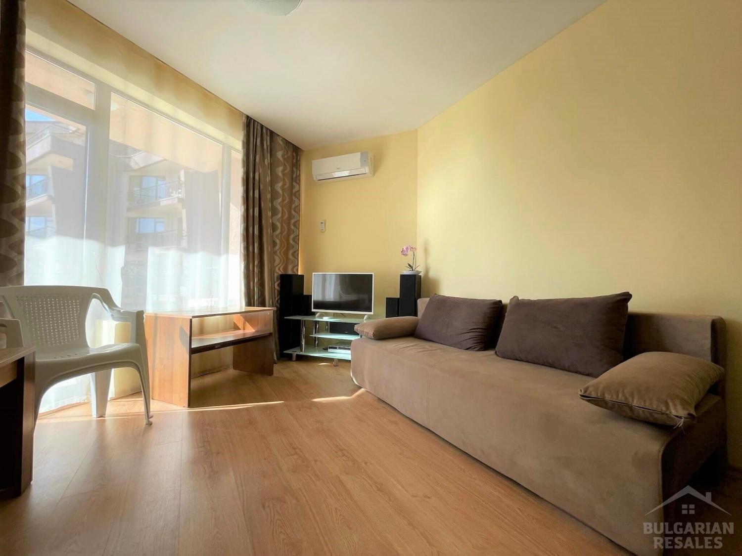 Не дорогой апартамент с видом на бассейн ID: 2291 - Фото2