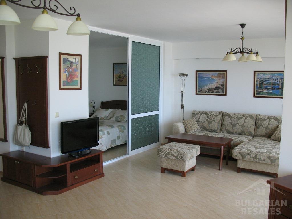 Panorama to the sea, apartment on the first line ID: 1581 - Photo 2