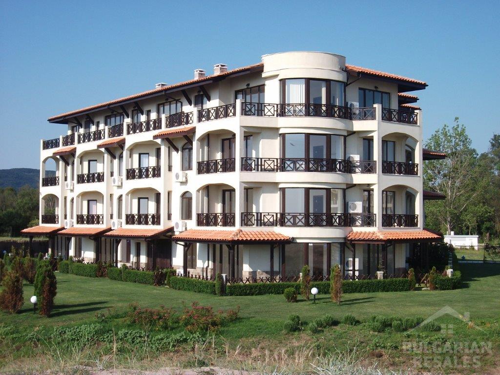 Oasis Beach Apartment House ID: 392 - Photo 1