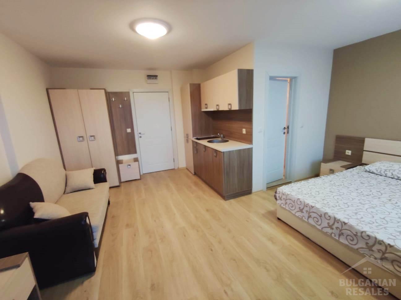 Студио с изглед към плувния басейн в луксозен комплекс ID: 1596 - Снимка 3