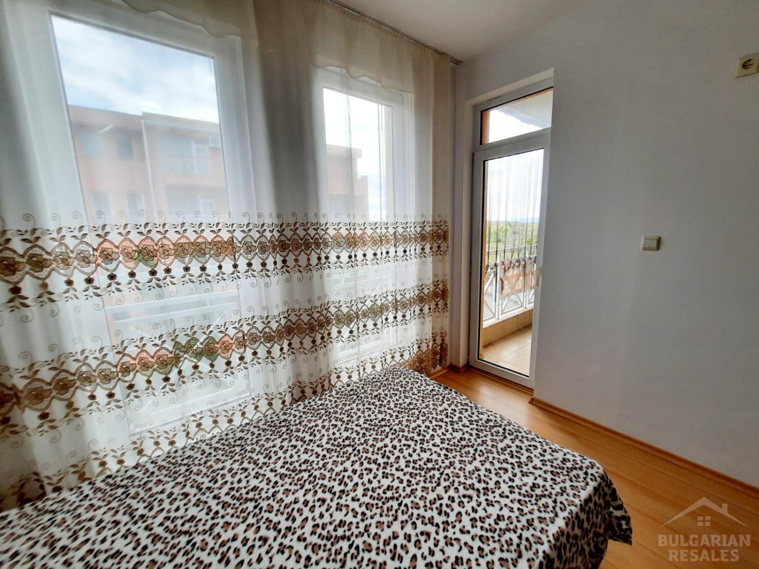 Евтин тристаен апартамент в Слънчев бряг ID: 1913 - Снимка 9