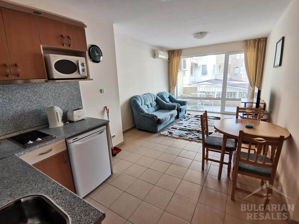 One bedroom apartment in Sea Dreams complex ID: 1722 - Photo 1