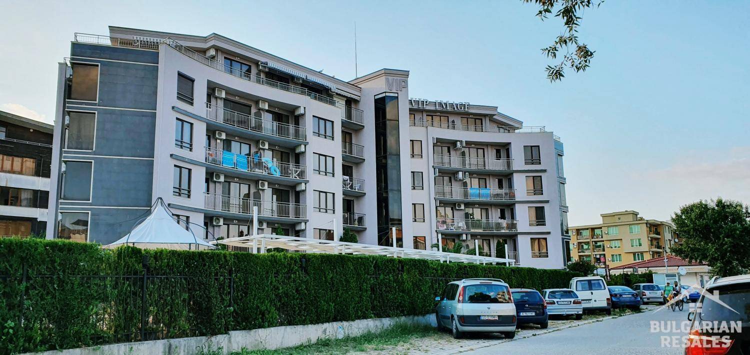 Pool view. Apartment for a large family in the “VIP Image” complex ID: 6206 - Photo 14
