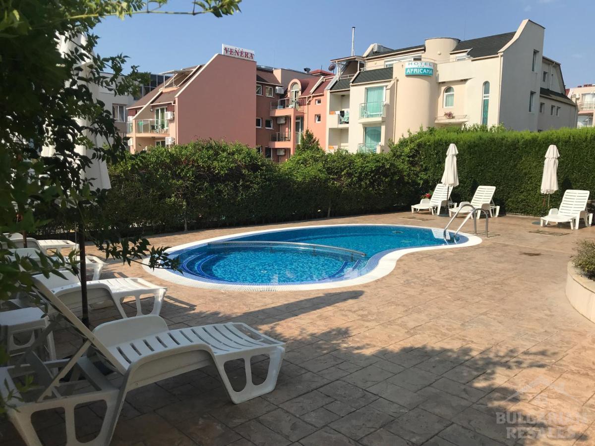 Апартамент за продажба в комплекс с басейн ID: 3408 - Снимка 10