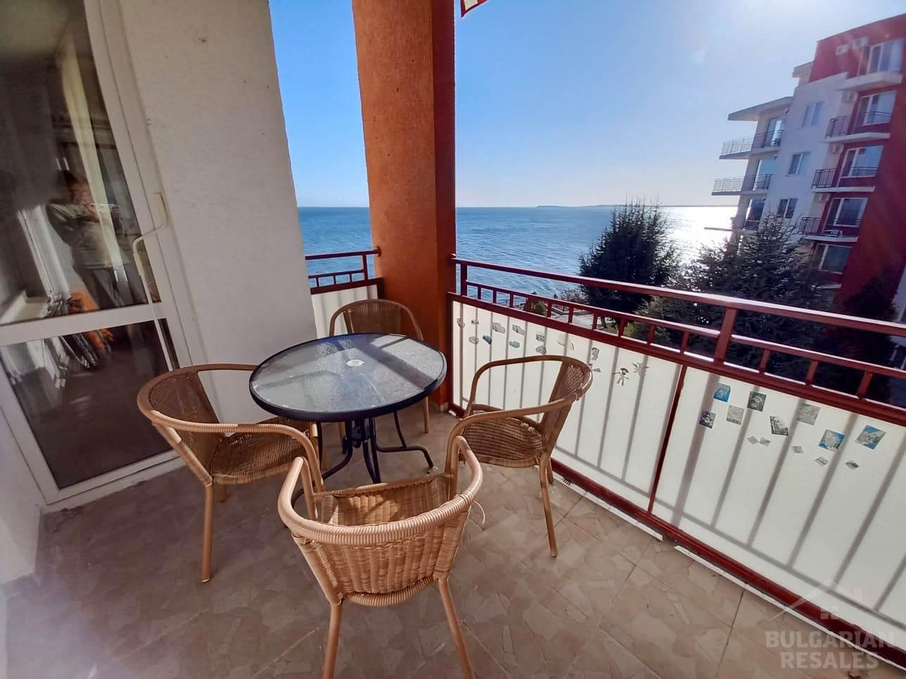 Urgent sale! Apartment with sea view on the first line ID: 2612 - Photo 6