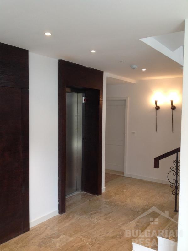 Aivazovsky Park / Айвазовский Парк ID: 654 - Фото 11