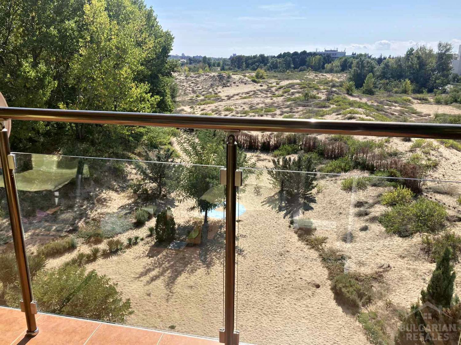 Просторен апартамент на 30 метра от плажа ID: 2219 - Снимка 1