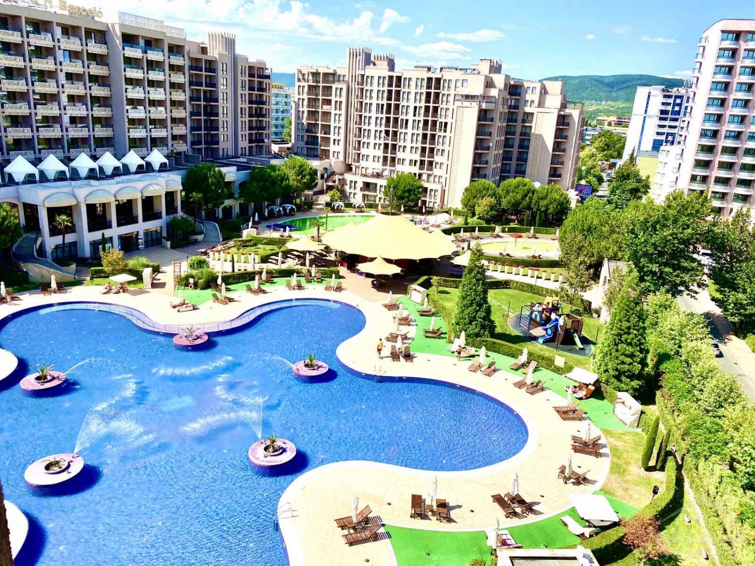 Apartments overlooking the sea in the complex Royal Beach Barcelo ID: 2205 - Photo 12