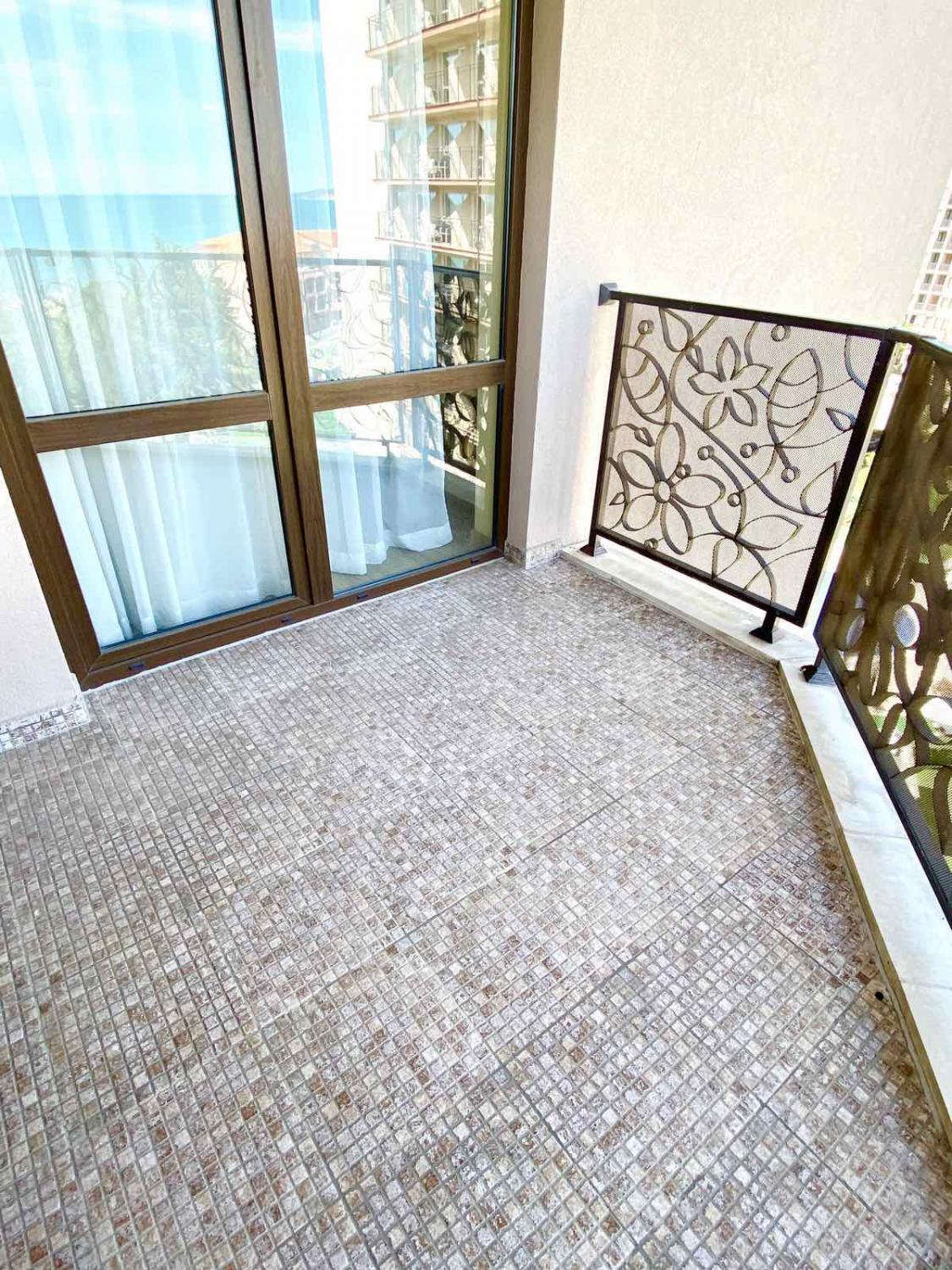 Apartments overlooking the sea in the complex Royal Beach Barcelo ID: 2205 - Photo 4