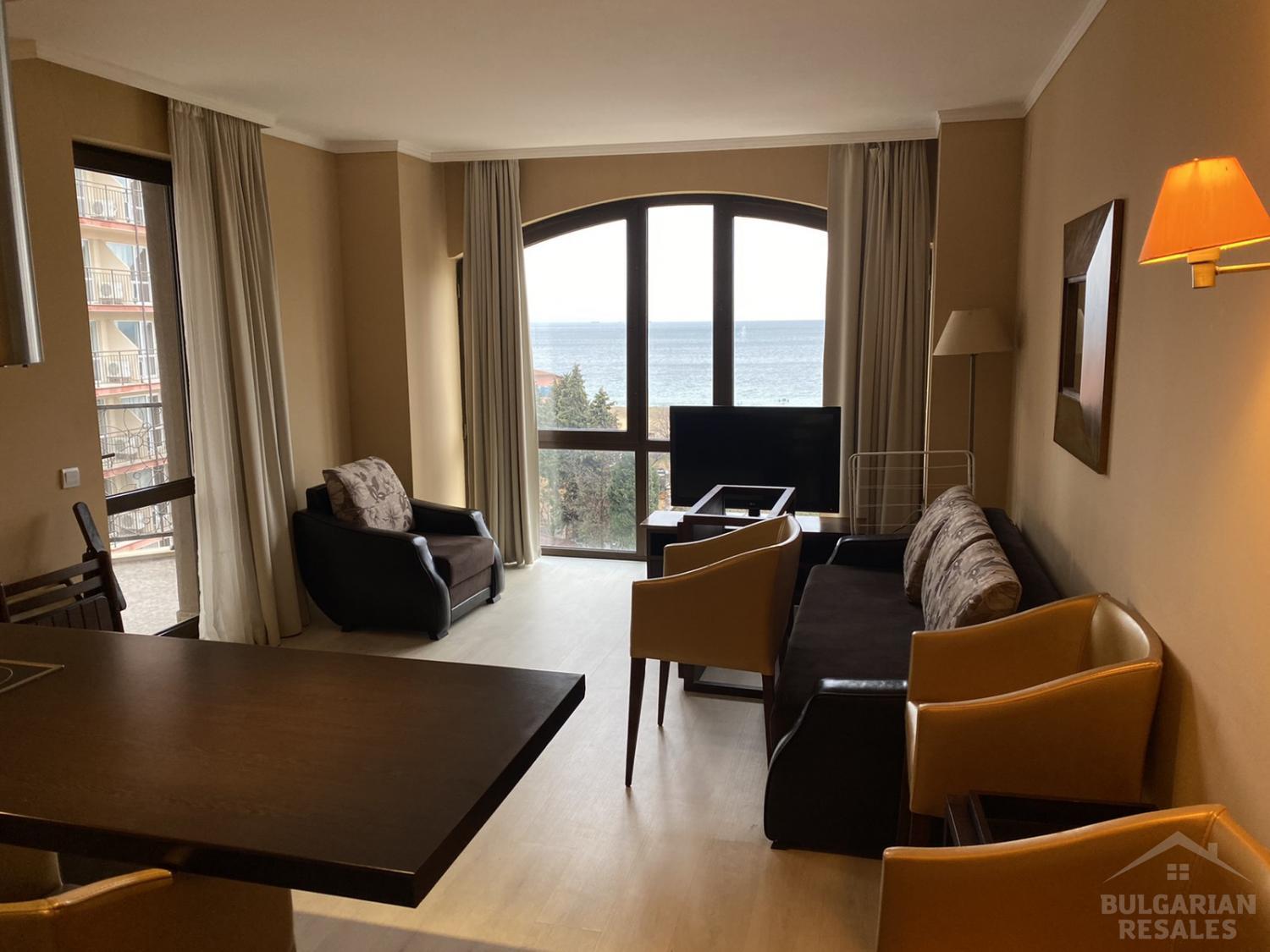 Apartments overlooking the sea in the complex Royal Beach Barcelo ID: 2205 - Photo 2