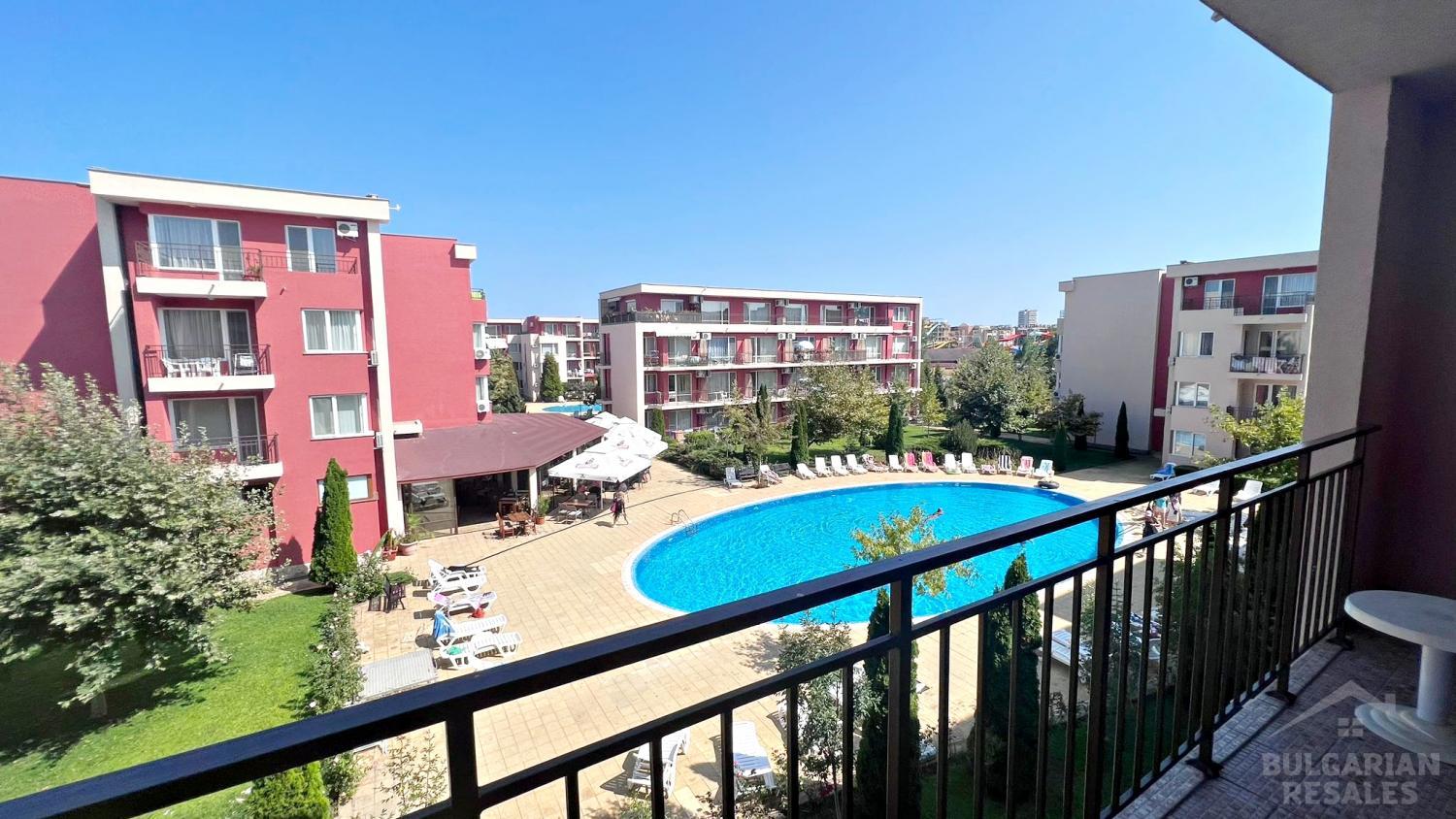 Buy a 2 bedroom flat in Bulgaria and live all year round ID: 3707 - Photo 1