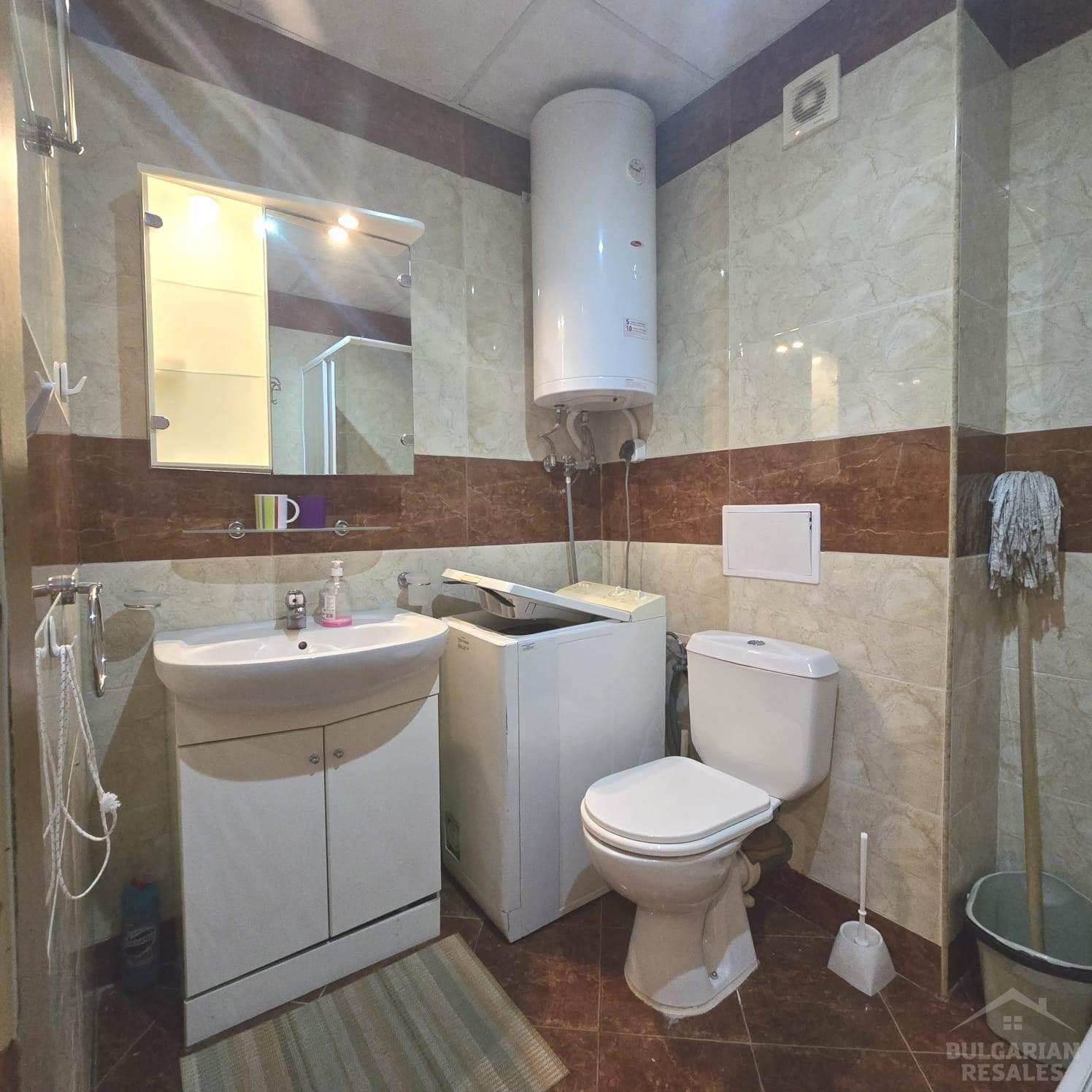 Апартамент с изглед към басейна в комплекса на първа линия ID: 4542 - Снимка 19