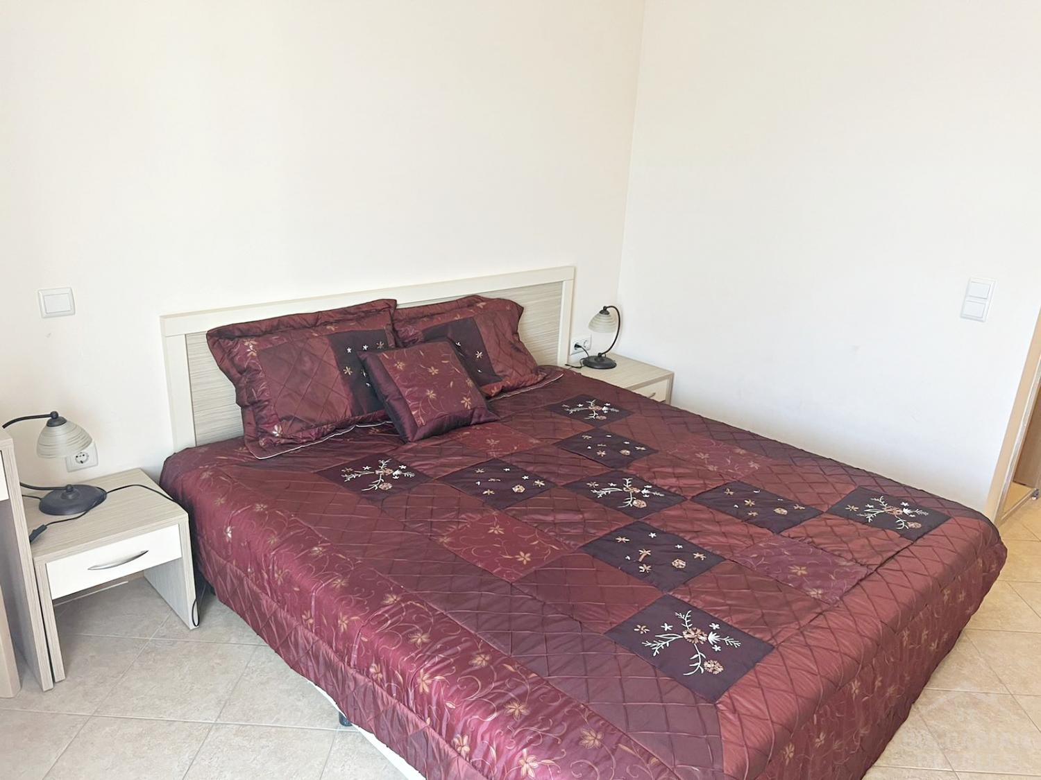 Просторен апартамент с два балкона и две бани ID: 2933 - Снимка 6