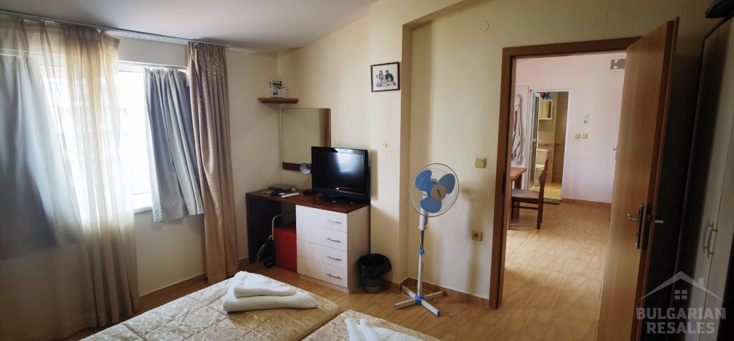 Отлично местоположение на комплекса! Апартамент с мебели ID: 3791 - Снимка 6