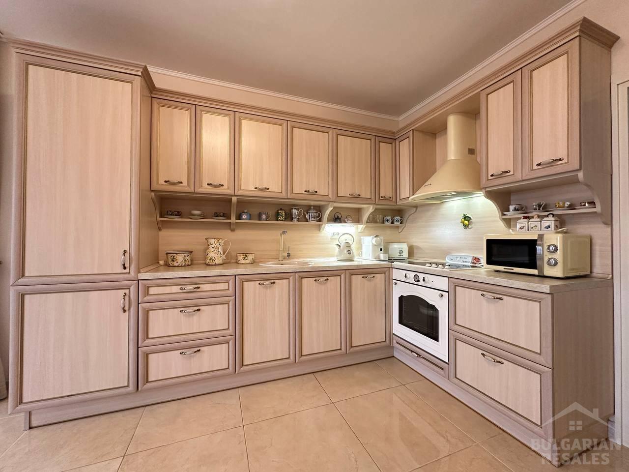 Шикарный апартамент в живописном районе Несебра ID: 5712 - Фото 6