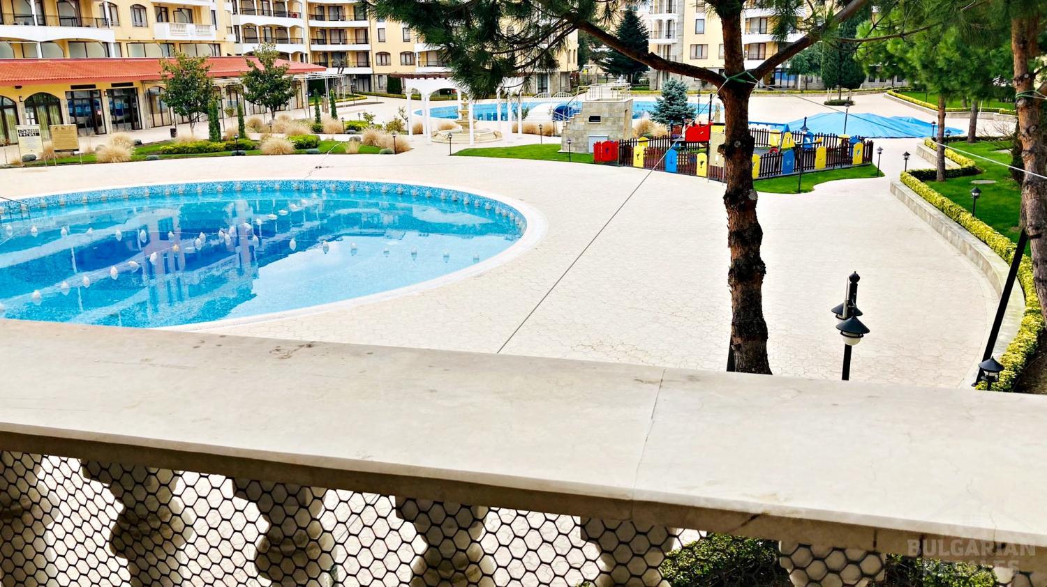 Стабилна инвестиция в красивия комплекс Royal Sun в близост до брега ID: 2389 - Снимка 1