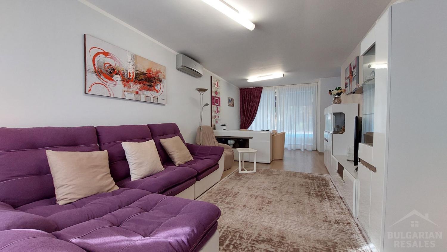 Таунхаус на 100 метра от плажа с модерни довършителни работи и обзавеждане ID: 3702 - Снимка 2