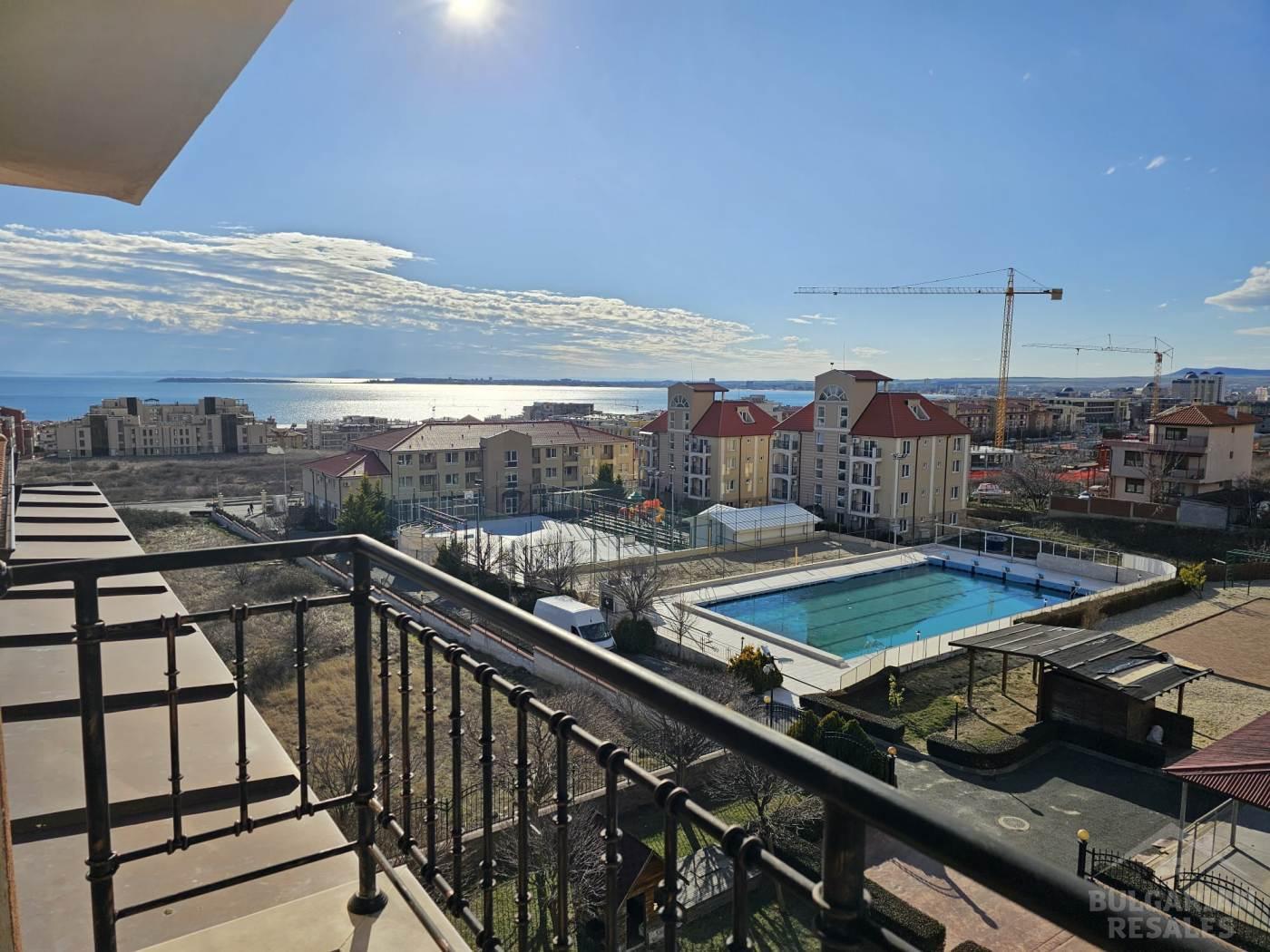 Просторен апартамент с панорамна гледка към морето в Свети Влас на разсрочено плащане ID: 3932 - Снимка 2