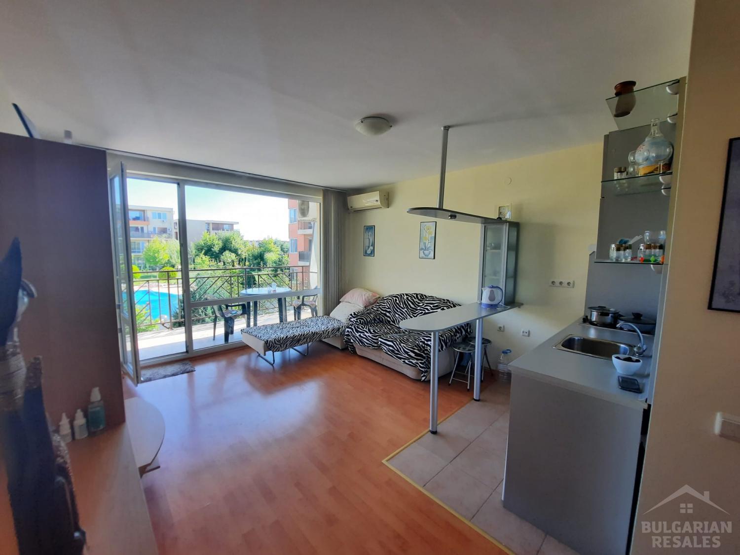 Студио с красива гледка към басейна и територията ID: 2059 - Снимка 2