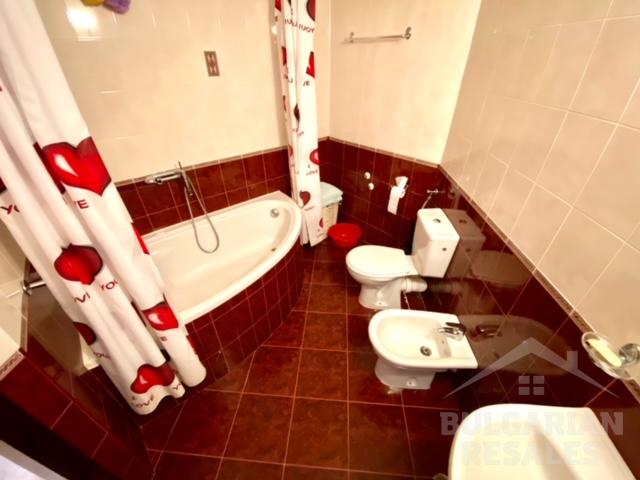 Villa for a large family by the sea in Sveti Vlas ID: 5069 - Photo 17