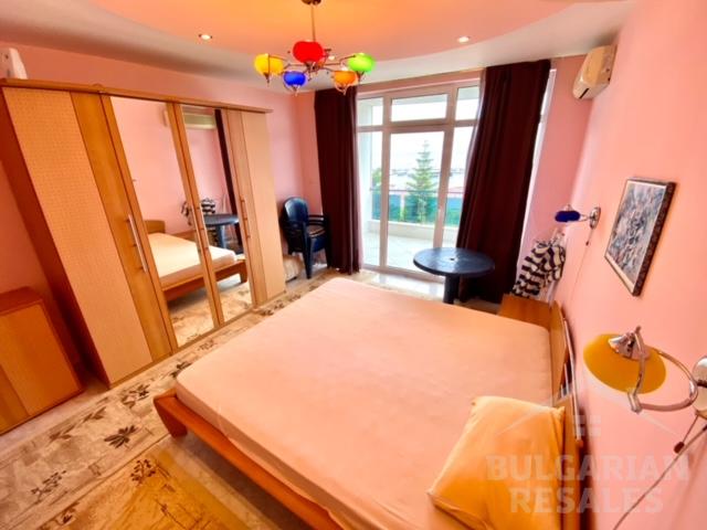 Villa for a large family by the sea in Sveti Vlas ID: 5069 - Photo 18