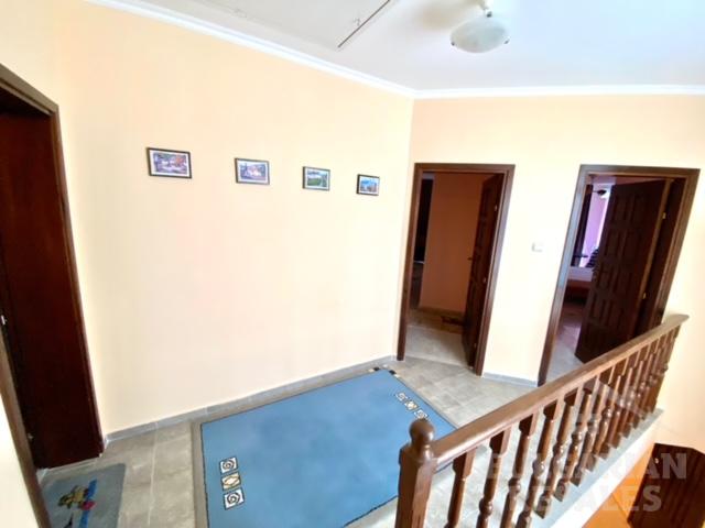 Villa for a large family by the sea in Sveti Vlas ID: 5069 - Photo 20