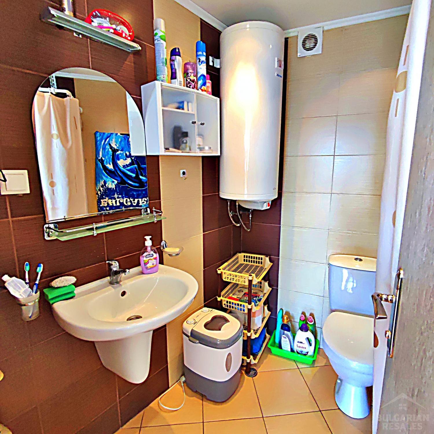 Хорошая локация! Квартира на первой линии ID: 4609 - Фото 10