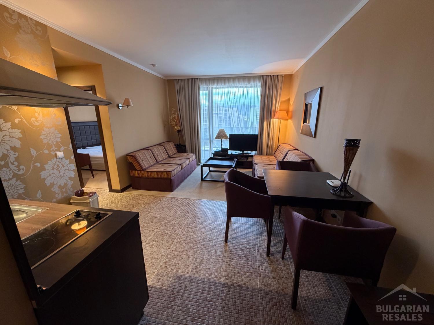 Изглед към басейна! Апартамент в комплекс на първа линия ID: 5634 - Снимка 2